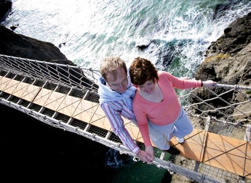 Carrick a rede rope bridge